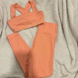 SET ACTIVE Coral Luxeform set